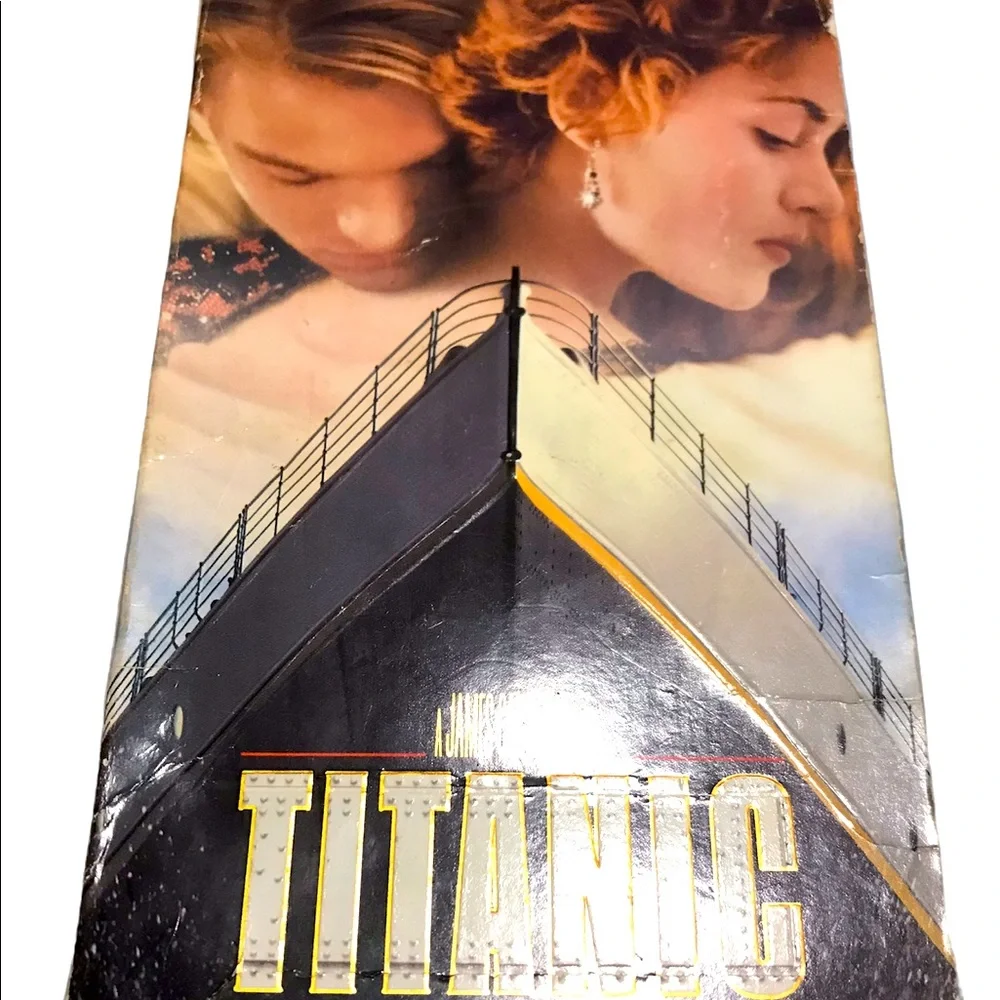 VTG Titanic VHS 1998 2 Tape Set UNTESTED